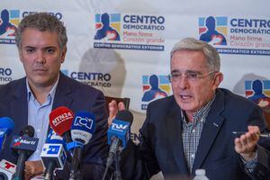 ¿Falta mucho? Trinos de Uribe sobre el Gobierno de Duque ponen en duda su gestión