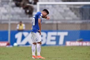 Cruzeiro perdió contra Palmeiras en el Brasileirao y selló el primer descenso de su historia