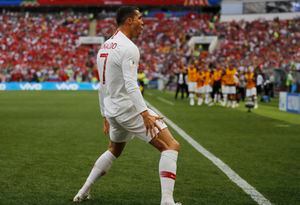 Portugal gana gracias a Cristiano Ronaldo y coquetea con los octavos