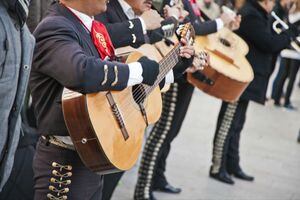 Coe Nacional da luz verde a las serenatas por el Día de la Madre