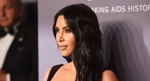 Kim Kardashian lanza una línea de maquillaje para el día de tu boda