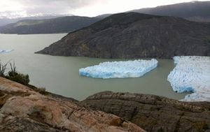 Alerta en Torres del Paine tras impactante fractura del glaciar Grey