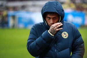 Nicolás Castillo debe seguir esperando: no fue inscrito por el América para el Clausura 2021 de México