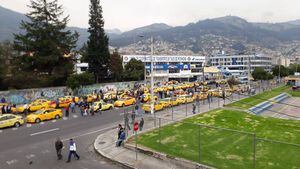 Quito: Se suspende el paro de taxistas del 30 de noviembre