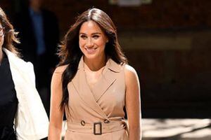 Meghan Markle muestra cómo combinar blazer con shorts para un look elegante