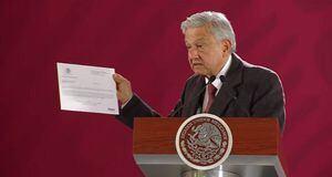 VIDEO. López Obrador declara modestos bienes e ingresos