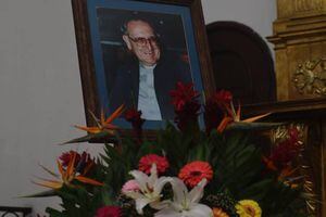 Conmemoran al obispo Juan José Gerardi, ultimado hace 21 años
