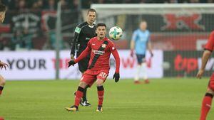 Charles Aránguiz fue titular en amargo empate del Bayer Leverkusen ante Borussia Dortmund