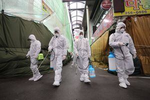 OMS llama a prepararse para una “pandemia” de coronavirus
