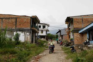 Un año después, más de 100 mocoanos han regresado a sus viviendas rotas