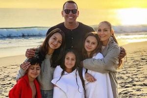 Jennifer Lopez muestra que vive unos días divertidos en casa con sus hijos