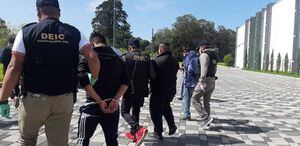 Fiesta clandestina: Guardias de seguridad privada también son capturados