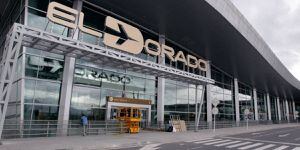 (VIDEO) Reportan congestión vehicular en el aeropuerto El Dorado
