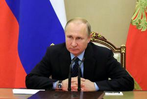 Coronavirus: Putin se va con todo y prohibe entrada de chinos a Rusia