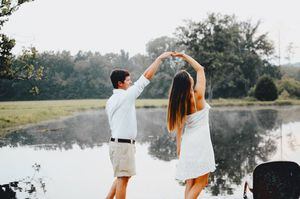 Conoce los 3 signos para aprender a bailar y ser la estrella de la pista