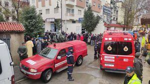 25 obreros murieron, posiblemente electrocutados, en un taller textil clandestino en Marruecos