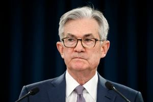 Reserva Federal de Estados Unidos ofrece paquete de ayuda económica