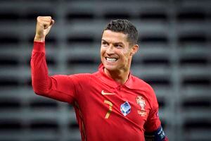 ¡Vuelve a hacer historia! Cristiano Ronaldo marca su gol número 100 con la selección Portugal