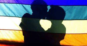 Consentimiento sexual para heterosexuales es a los 14 años y para homosexuales a los 18: proyecto de ley busca generar igualdad