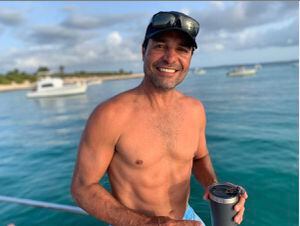 Chayanne elige las paradisíacas playas de Culebra para celebrar su cumpleaños