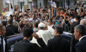“Se vive con apatía en buena parte de la población”: diarios argentinos hablan de “poco entusiasmo” de los chilenos por visita del papa Francisco