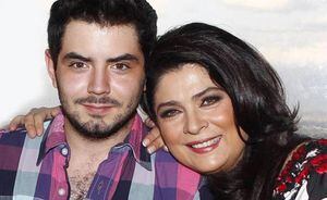 José Eduardo Derbez: “Una de las cosas más difíciles de la cuarentena es estar lejos de mi madre”