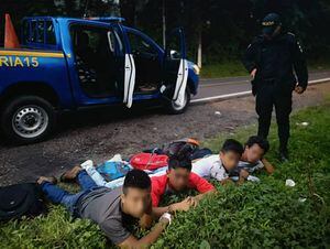 Capturan a cuatro presuntos asalta buses en ruta a Santa Elena Barillas