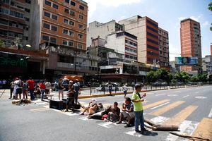 El drama del apagón de más de 72 horas: Venezuela muestra su lado más oscuro
