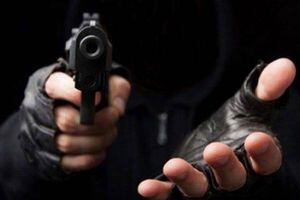 Policía investiga tres robos a mano armada en diferentes negocios de Juana Díaz y Villalba