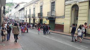 Siete personas aprehendidas por grafitear el centro Histórico de Quito