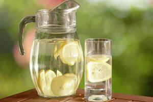 Prepara esta bebida de jengibre y limón para desintoxicarte