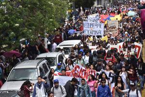 #JusticiaParaLuis: Estudiantes de medicina de la UCE convocan a marcha en Quito por la muerte de un compañero