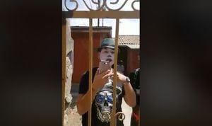 Sin palabras: mujer denuncia que grupo de mimos se instaló ilegalmente en su casa de veraneo en La Serena
