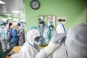 Mujer en Rusia se enferma de coronavirus por segunda vez