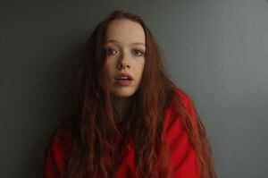 Os filmes mais populares com Amybeth McNulty, estrela de Anne With An E