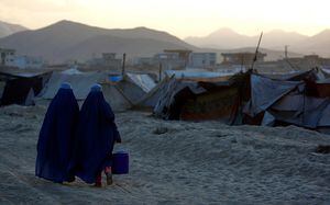 Lo que les espera a las mujeres con la llegada de los talibanes al poder