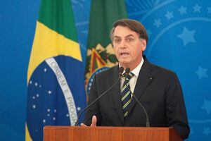 Jair Bolsonaro encontró una supuesta manera para combatir el coronavirus y generó polémica