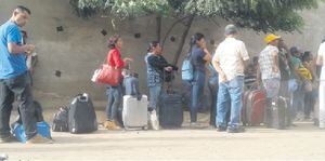 Crónicas del caminar de venezolanos al Sur