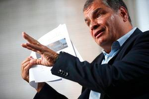 Rafael Correa: "están desesperados para evitar mi participación en las próximas elecciones"