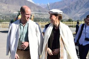 Kate Middleton lució el mismo sombrero que utilizó la princesa Diana durante su visita a Pakistán