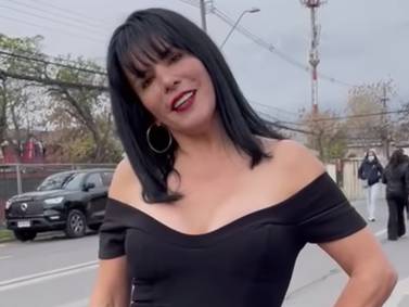 “Sea más recatada”: Anita Alvarado contesta a mujer que la critica por foto ligera de ropa