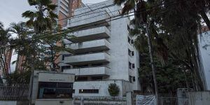 Así se transformó la fachada del edificio Mónaco pocos meses antes de ser derribado
