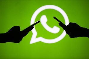 Cómo importar un contacto de WhatsApp desde la galería