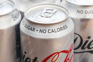 Consumir regularmente Coca Cola dietética puede hacerte bajar de peso, así asegura un nutricionista
