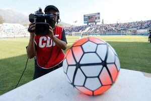 CDF definió cuál señal transmitirá a la U y a Colo Colo en la definición del Clausura