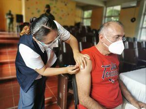 SHCP rechaza que México compre vacunas “de segunda” contra Covid-19