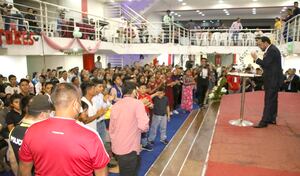 Guayaquil: Clausuran iglesia con 500 fieles, en pleno toque de queda