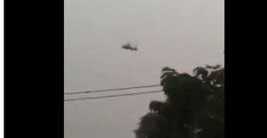 VÍDEO: helicóptero do Exército cai no interior do Amazonas e mata uma pessoa