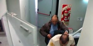 Hombre pidió permiso en el trabajo y se fue a robar un banco
