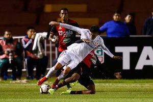 La nueva U de Kudelka se estrenó con una derrota en Perú ante el Melgar que la deja colgando en la Libertadores